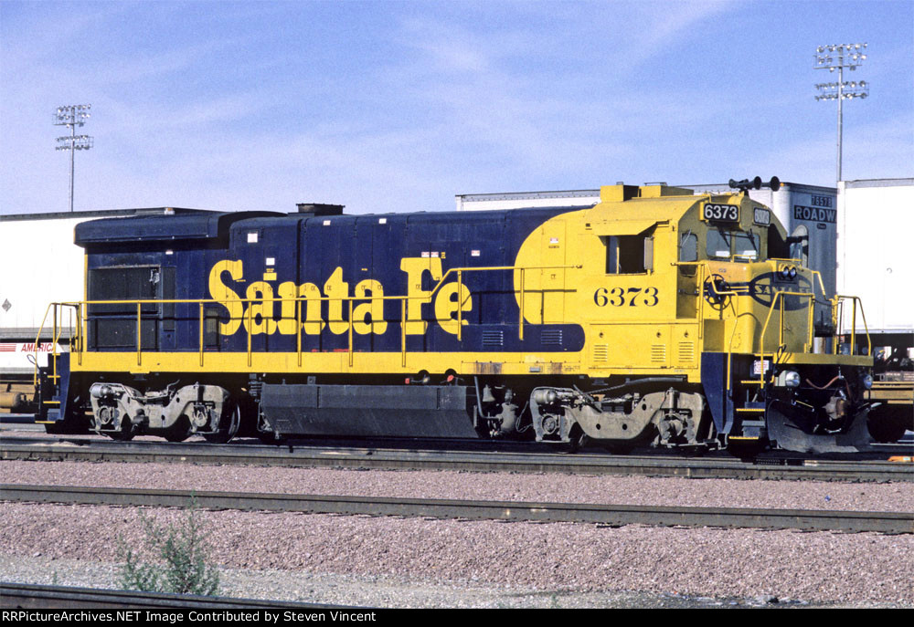 Santa Fe B23-7 ATSF #6373